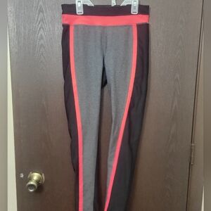 Xersion Gray and Red Women's Leggings